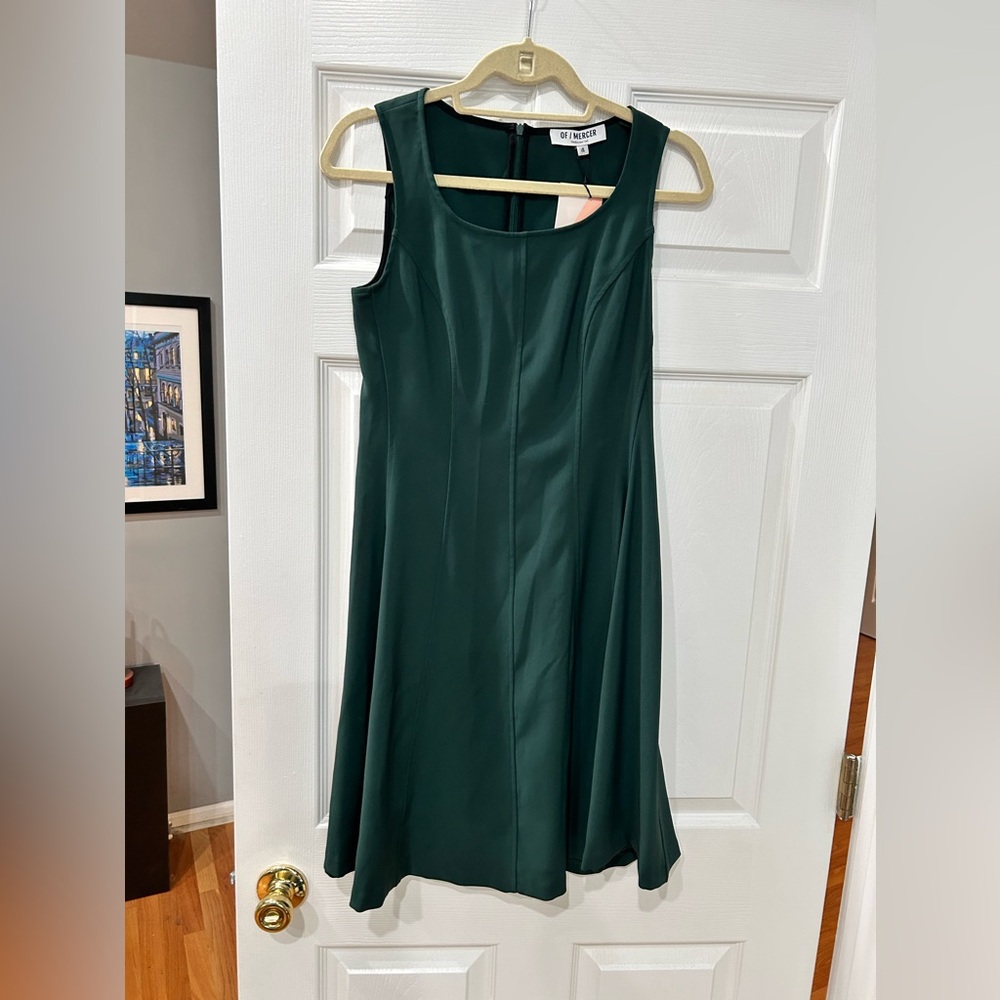 OF MERCER New with tags Dress Womens Size 4 green Sleeveless stretch